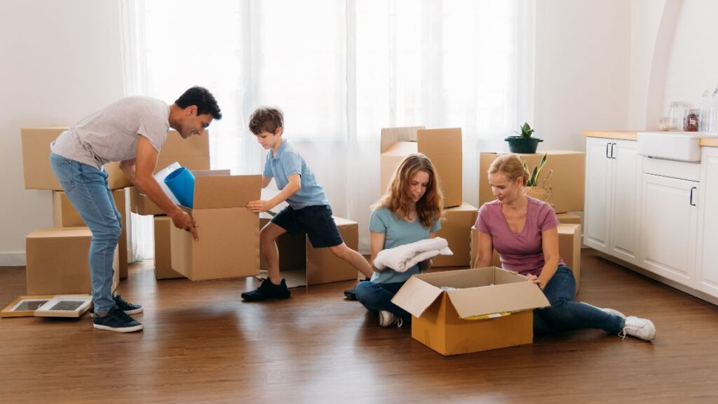how to pack efficiently for a stressfree move with an organized Middle Tennessee setup